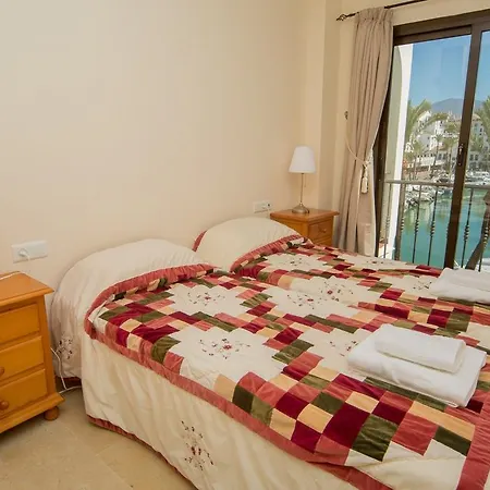 Marina Real 124 Apartamento *
