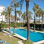 Apartamento Marina Real 124 *